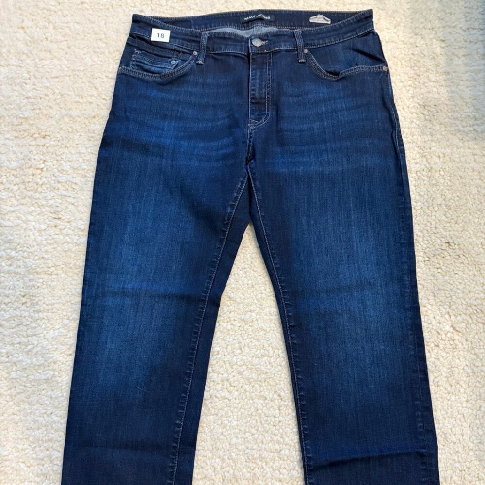 Mavi Jeans Marcus 36x32 - Lightly worn, no damage or stains.